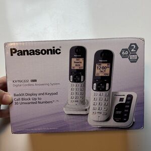 Panasonic DECT 6.0 Plus Cordless Phone System KX-TGC222S with Answering Machine